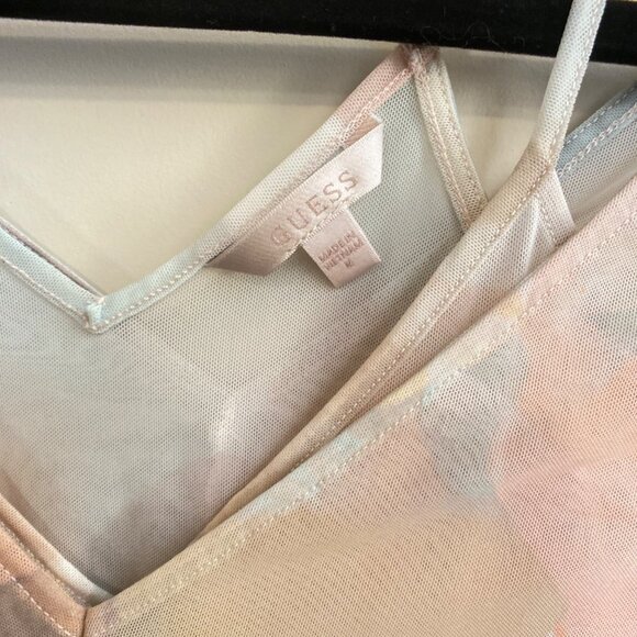 NWT GUESS Tatiya Layered Mesh Top, size Medium - Picture 4 of 11